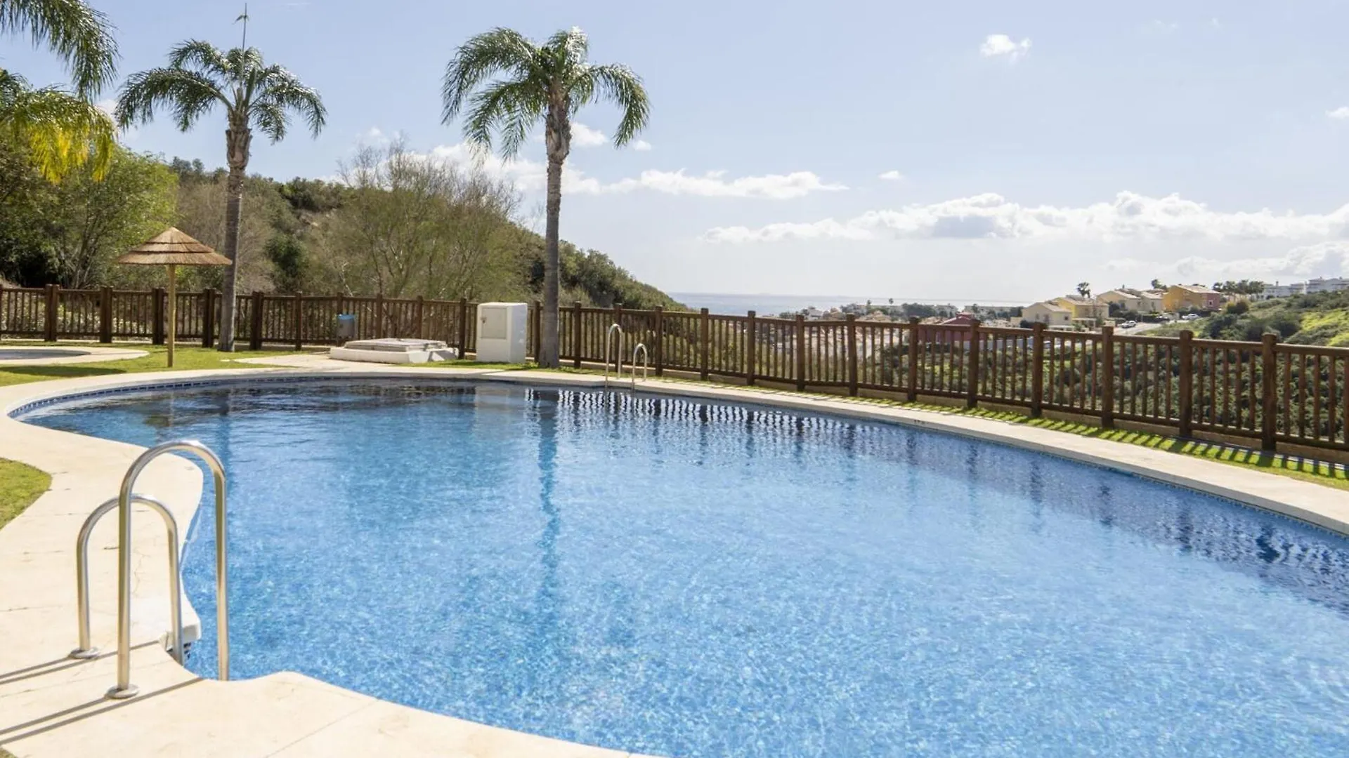 Vakantiehuis Golf Deluxe - Apartment In La Alcaidesa Free Wifi