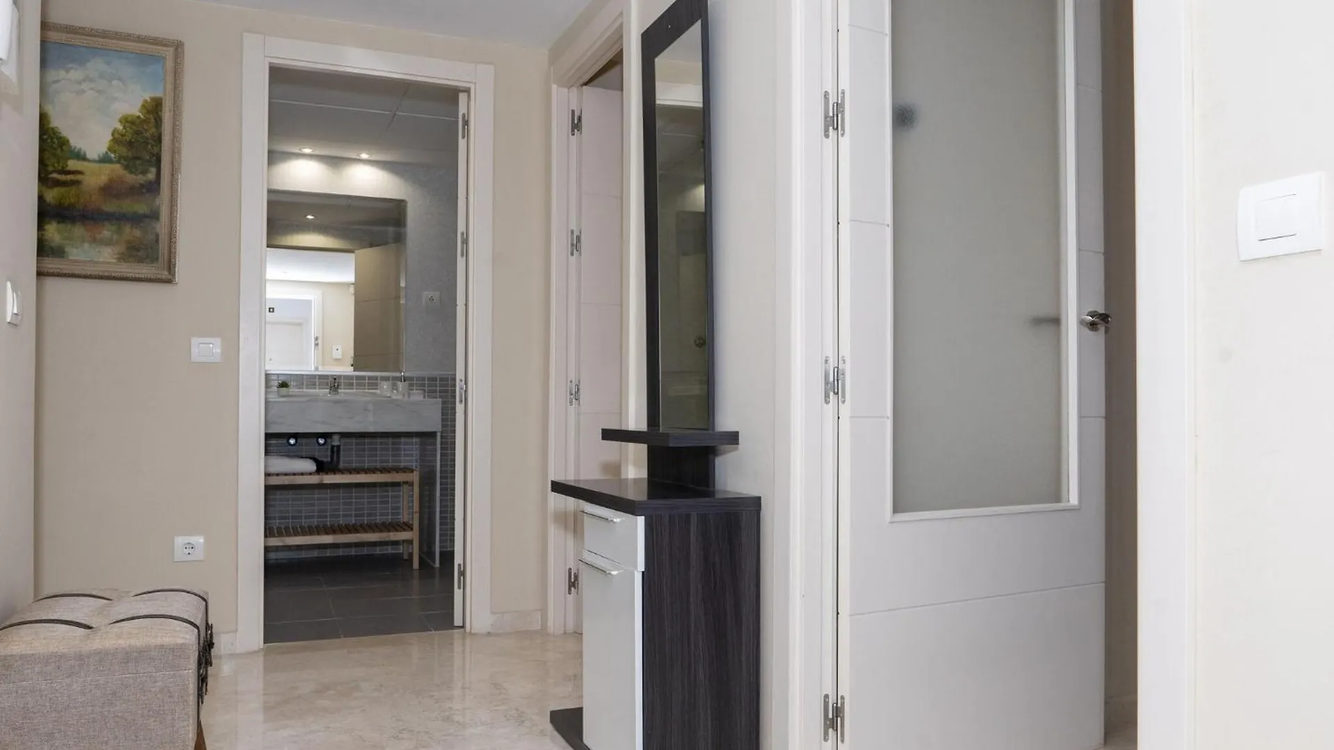 Golf Deluxe - Apartment In La Alcaidesa Free Wifi Vakantiehuis
