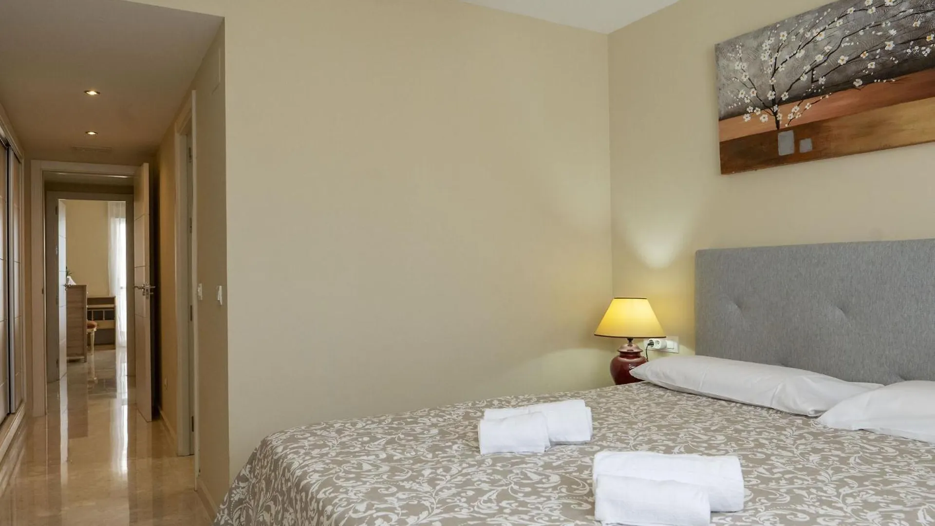 Golf Deluxe - Apartment In La Alcaidesa Free Wifi Vakantiehuis