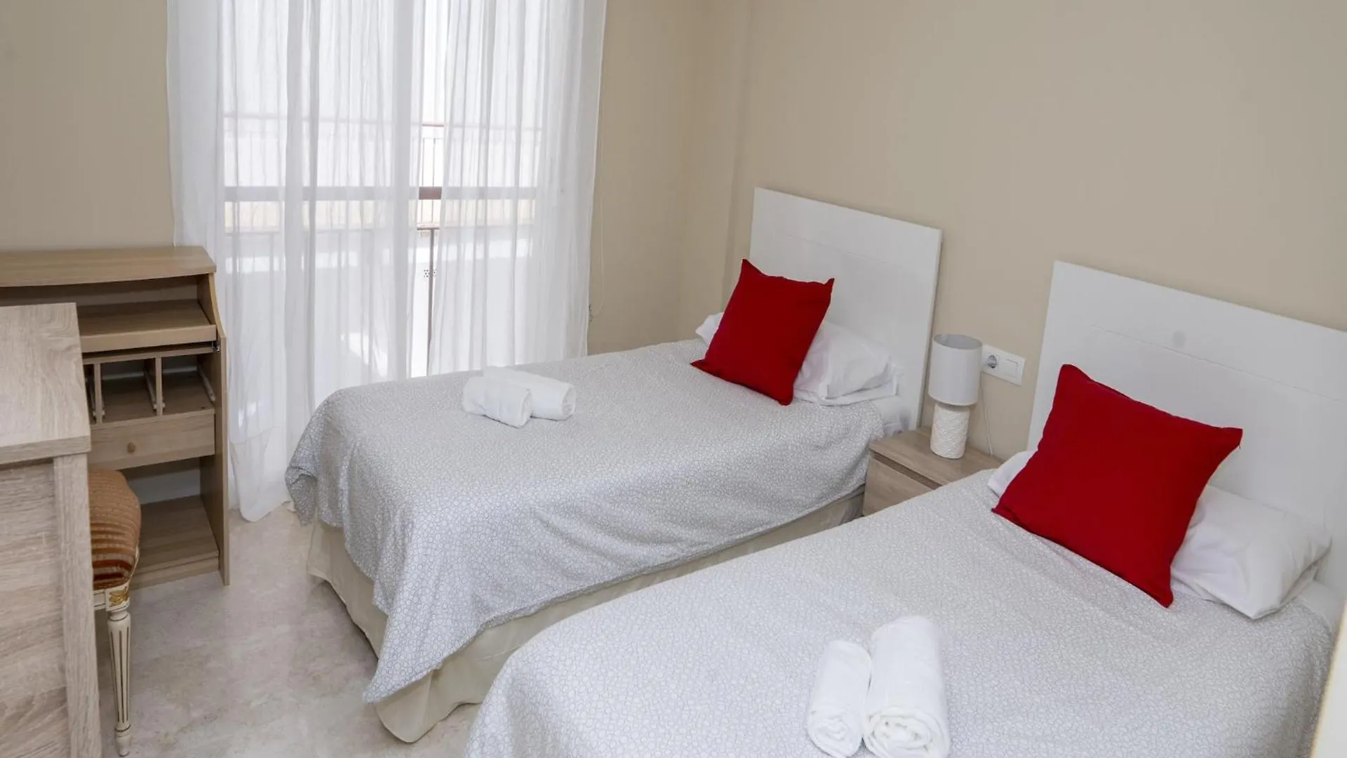 Vakantiehuis Golf Deluxe - Apartment In La Alcaidesa Free Wifi
